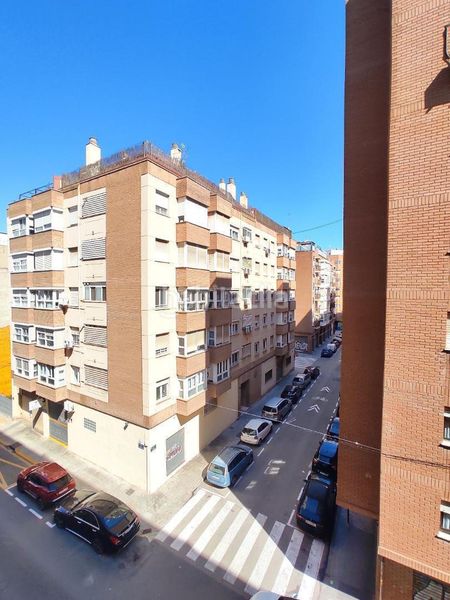 Foto 1b63cd4f-8865-400a-b250-00625eecca17. Pis a Tormos Valencia