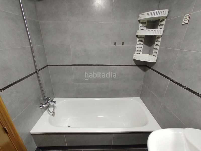 Foto bfe861e2-0bb5-449a-ae54-7ac2a7969610. Pis a Tormos Valencia