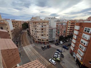 Dachwohnung in Sant Antoni. Áticodúplex con dos terrazas.