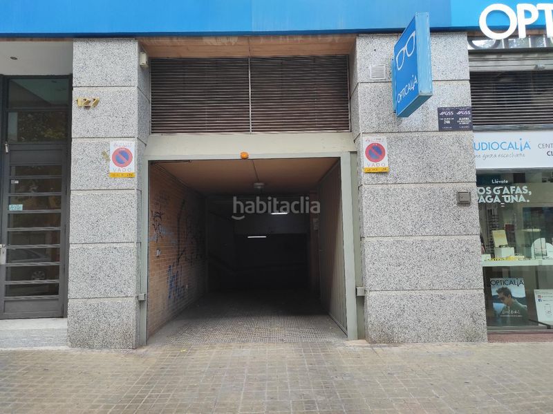 Foto 83fbf433-b6f9-41ef-adf7-59a5e52c2032. Aparcament cotxe a Tormos Valencia