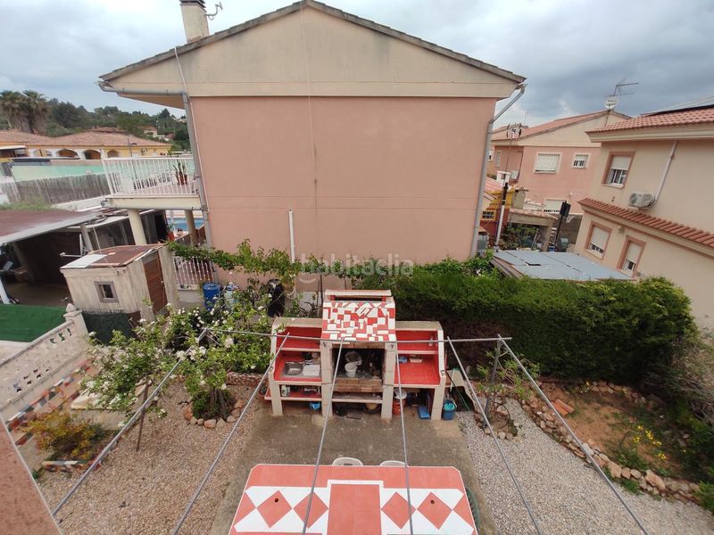 Foto 53de4e80-c599-471f-bfdd-4f605c54e726. Casa amb piscina a Turís