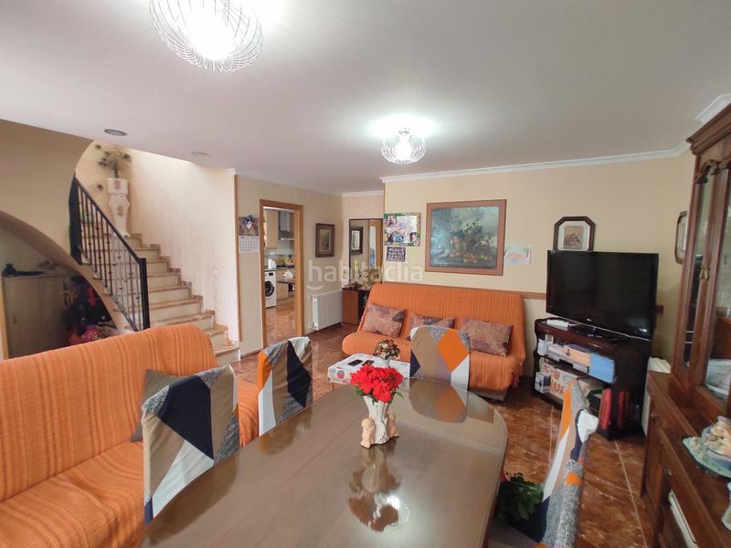 Foto fb5424e0-ff90-4b3f-b2c4-ce396201644e. Casa amb piscina a Turís