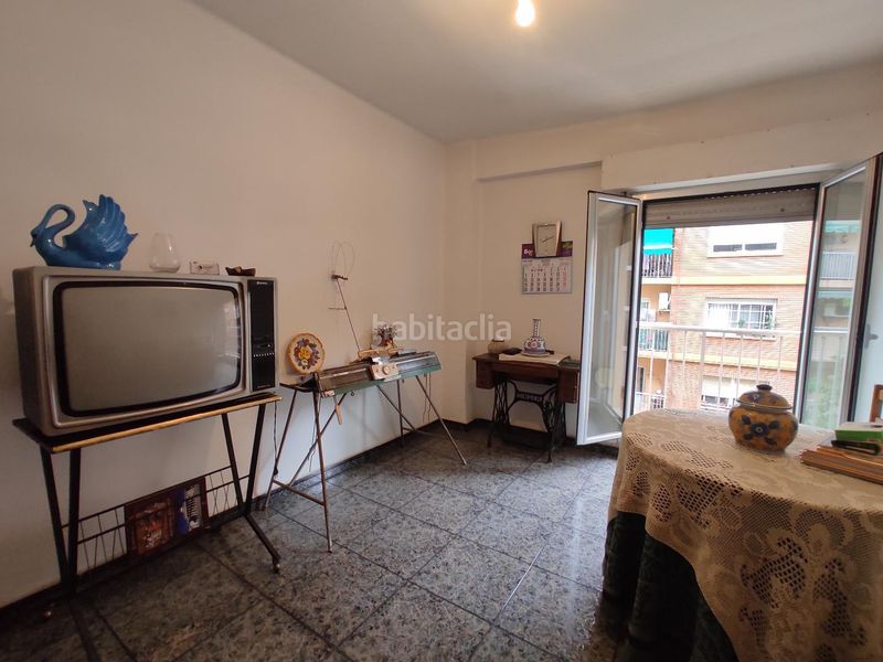 Piso inmueble exterior de cinco habitaciones y dos baños. en Valencia - Imagen 16