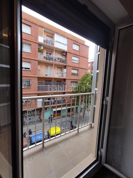 Piso inmueble exterior de cinco habitaciones y dos baños. en Valencia - Imagen 42