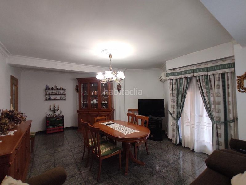Piso inmueble exterior de cinco habitaciones y dos baños. en Valencia - Imagen 27