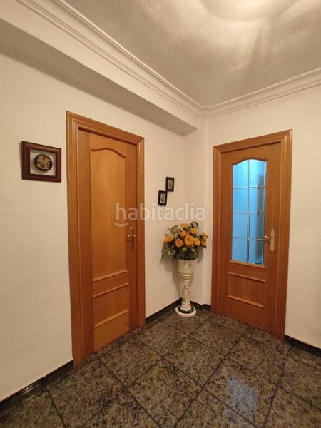 Piso inmueble exterior de cinco habitaciones y dos baños. en Valencia - Imagen 21