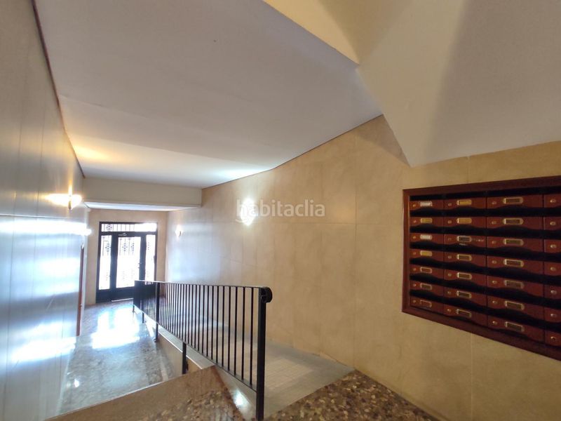 Foto 02e2b1aa-f86e-4339-aa6d-32e981be2dc7. Piso inmueble reformado en edificio con ascensor. en Valencia