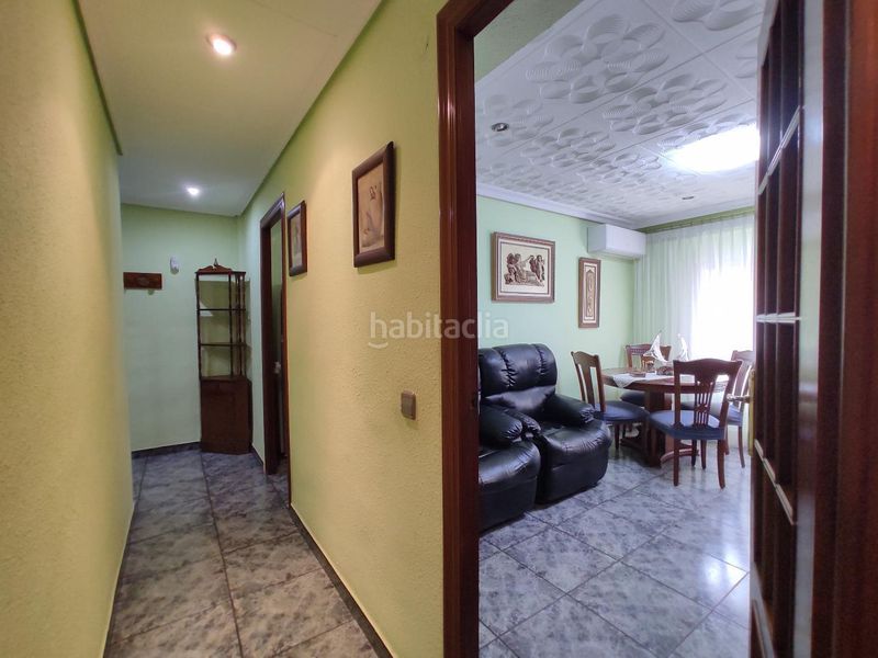 Foto 9680a527-ad57-411c-88e3-7ddb9eff36b7. Piso inmueble reformado en edificio con ascensor. en Valencia