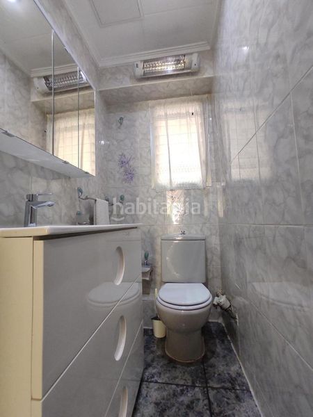 Foto 9bb9b68e-96fb-4d75-a904-2595d9a4ad16. Piso inmueble reformado en edificio con ascensor. en Valencia