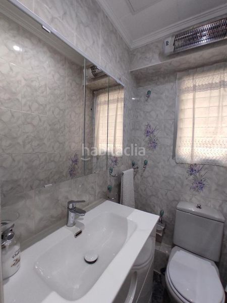 Foto a75b5a98-a0ec-4962-a3d9-1a9233971af6. Piso inmueble reformado en edificio con ascensor. en Valencia