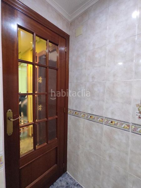 Foto ab7070dc-f7ca-41ef-b0bf-d720655f5454. Piso inmueble reformado en edificio con ascensor. en Valencia