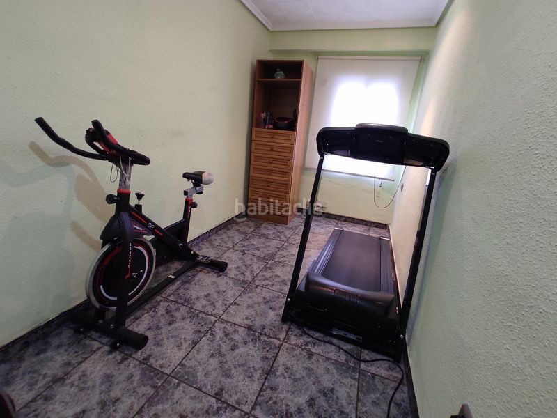 Foto b796b5d4-e3af-4d0b-ac21-b3b2312ce00b. Piso inmueble reformado en edificio con ascensor. en Valencia
