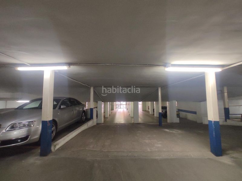Foto 1d6086b8-4b71-4769-a582-2b326afa8398. Aparcament cotxe a Marxalenes Valencia