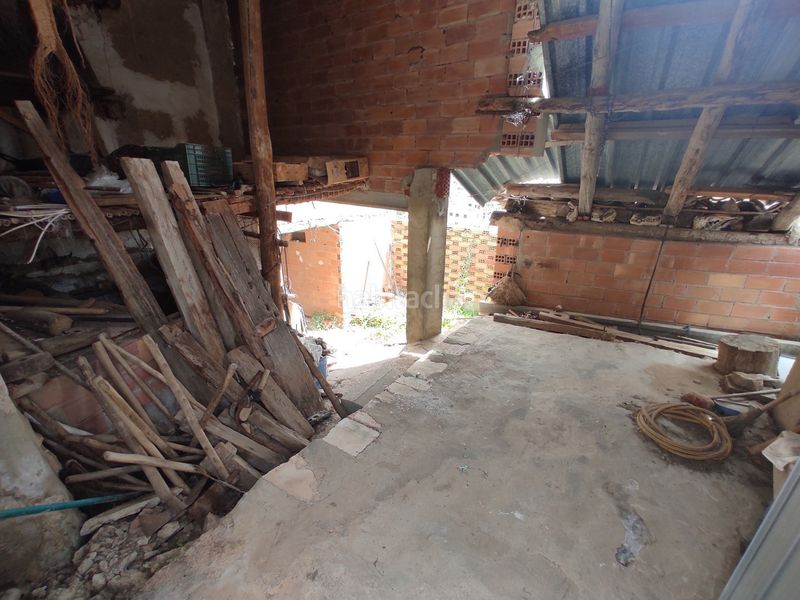 Foto 67ff9023-6f66-461b-be68-92172f2fb8e2. Casa adossada a Enguídanos