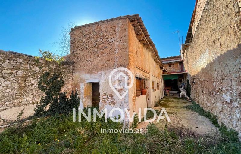 Foto 77390e43-ae23-43c8-801f-03ae8c290edf. Casa en carrer sant roc 60 en Barxeta