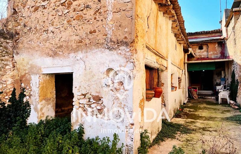 Foto 8bc84f19-9d67-4b7c-9064-06c59b0b36ed. Casa en carrer sant roc 60 en Barxeta