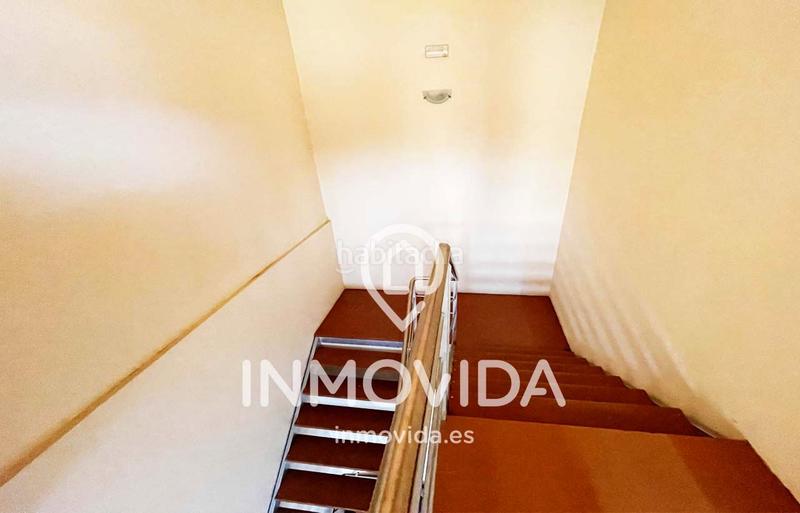 Foto 02d8aa4d-5e29-4bba-bcae-0929a1f83bba. Capannone industriale in calle vial 1 5b in Novetlè