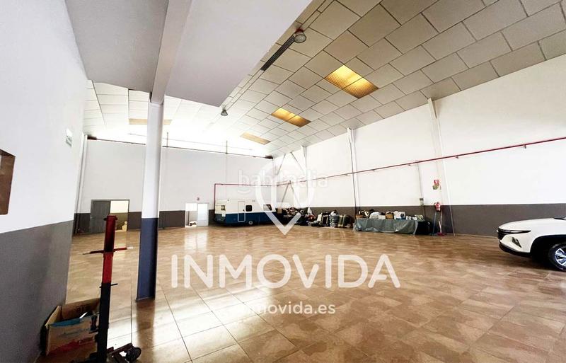 Foto bb52b72a-eb15-47b8-8663-a7f79aada1a2. Capannone industriale in calle vial 1 5b in Novetlè