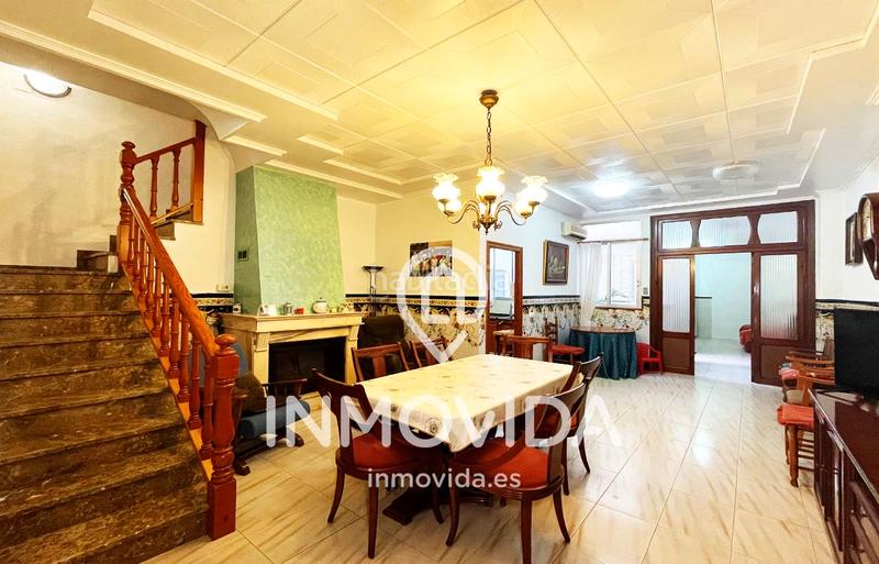 Foto 7c25d07c-507d-4b8b-991d-09330b2fa2b0. Maison avec cheminée dans Rafelguaraf