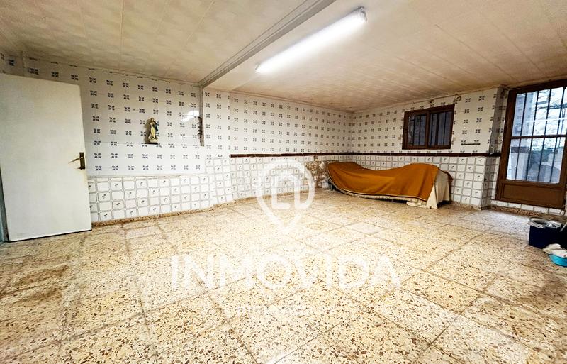 Foto 58f71a45-36d6-4bf2-846f-a50dab899d1b. Casa amb aparcament a Xàtiva