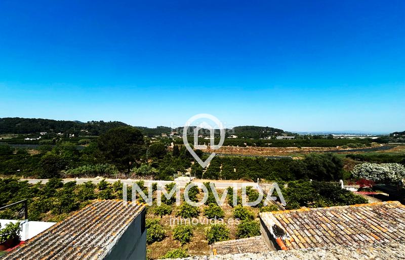 Foto b72404f2-a8a4-4a77-a239-3dcf3efe73be. Maison avec parking dans Manuel