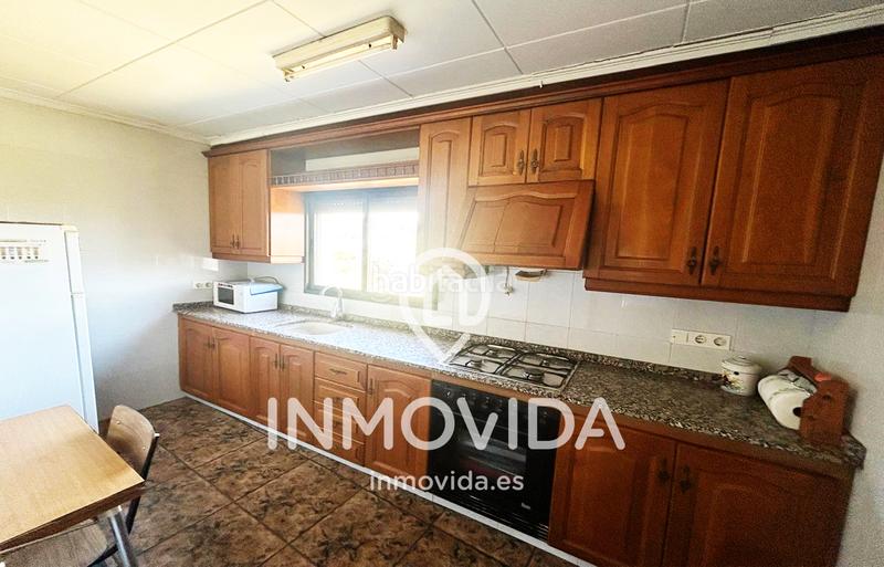 Foto b91d4a3c-f1ca-4303-908a-f1ac9bc1780f. Maison avec parking dans Manuel