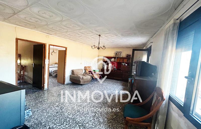 Foto bd4d91f1-6567-4b97-875c-8bdae6e5058a. Maison avec parking dans Manuel