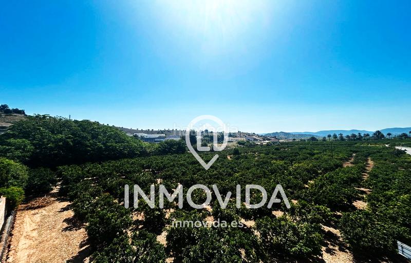 Foto deb83e6a-5d01-4597-ac38-c34527e5a012. Maison avec parking dans Manuel