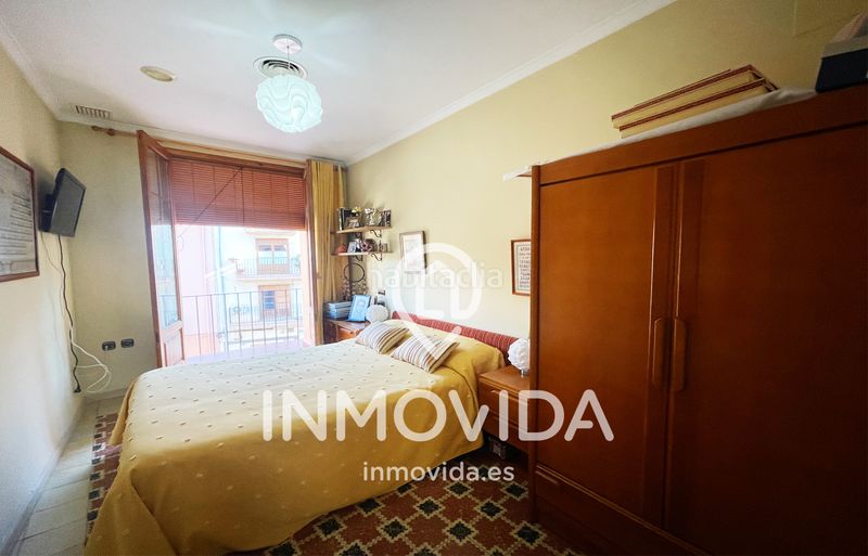Foto 2df8114d-f7b5-4e78-ab53-04a1b4f90235. Casa amb aparcament a Xàtiva