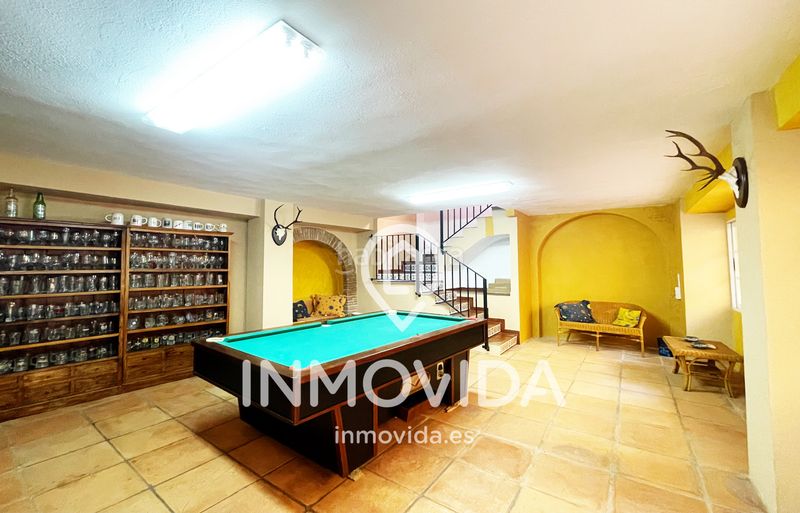 Foto 48398098-ba1d-4f79-b7f7-75907fff2a65. Casa amb aparcament a Xàtiva