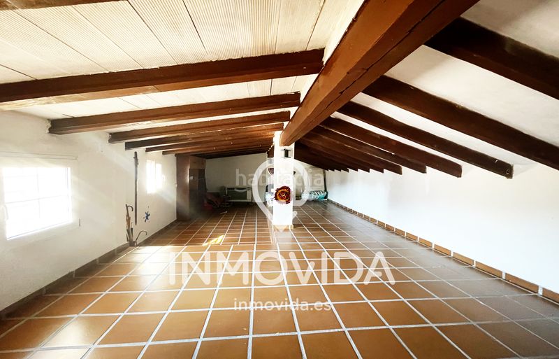 Foto 68f005b5-a3cd-4323-ad97-508a55333f84. Casa amb aparcament a Xàtiva