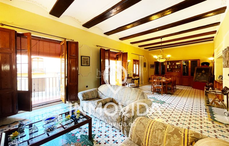 Foto d9d38d84-f9bb-4ce3-a534-eac9ca01c4ae. Casa amb aparcament a Xàtiva