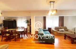 Appartement à Carrer padre claret 11