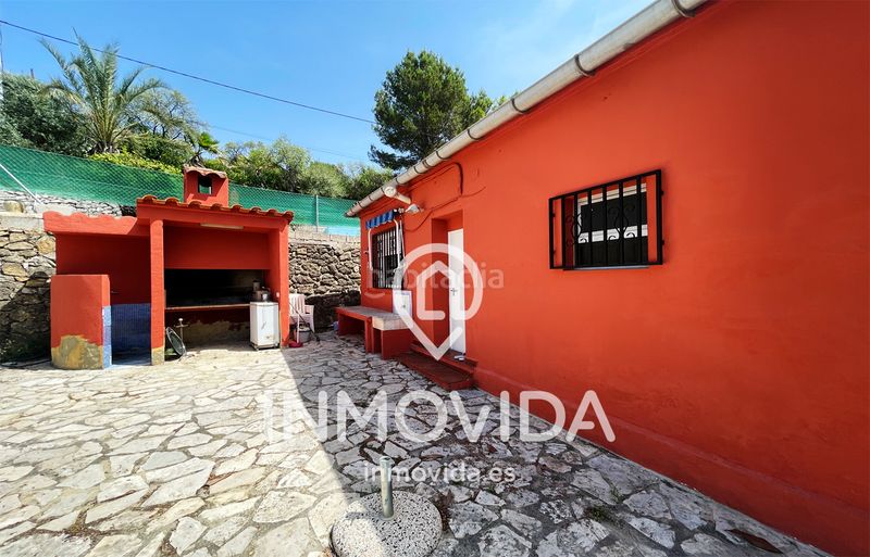 Foto d066a792-ba47-4aa3-bf71-baae3c7011f9. Xalet amb aparcament piscina a Xàtiva