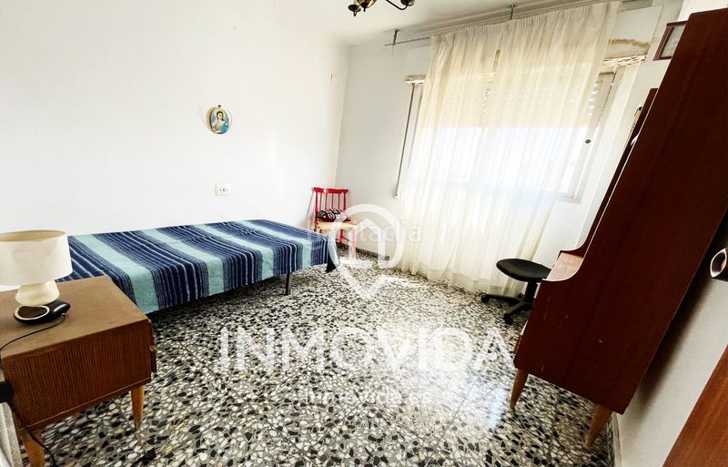 Foto 3c2d0d0b-bc4c-4341-afd3-c1941f0d8f76. Edifici a Moixent