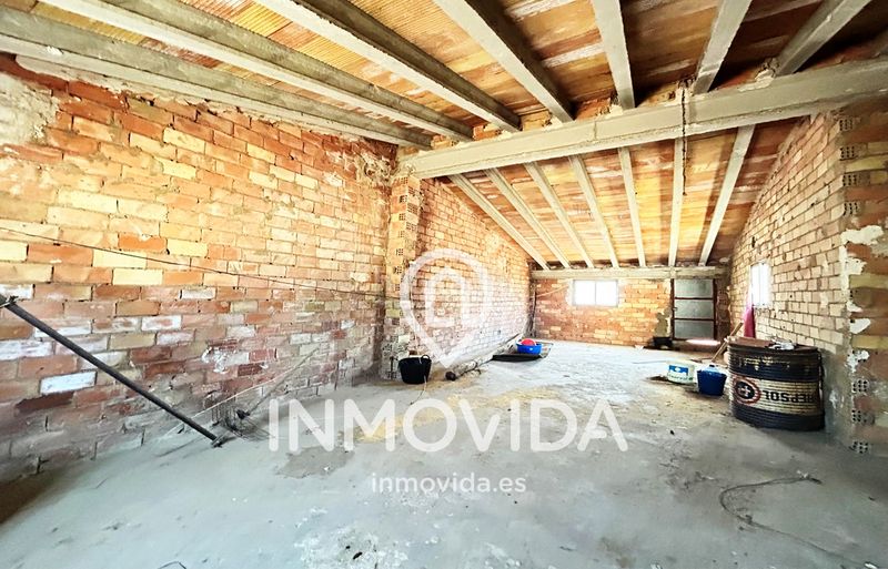 Foto 62add466-9d9e-4954-94dd-e776a5c554f6. Edifici a Moixent