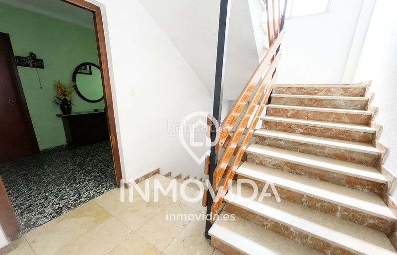 Foto a111bf6c-bc20-48b3-a15b-955e50403dbf. Edifici a Moixent