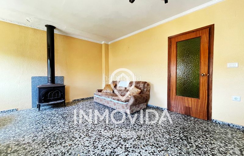 Foto adf56a0c-17b8-44a0-b730-495589c71ba0. Edifici a Moixent
