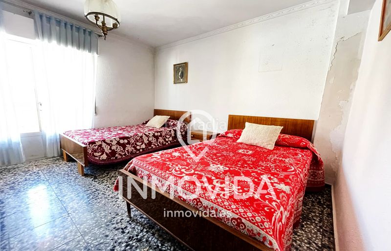 Foto d2c3de24-add2-407d-a23b-99de2e2d6aef. Edifici a Moixent