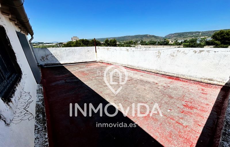 Foto ffa4599f-8783-40a8-858a-c91ddb74bb38. Edifici a Moixent