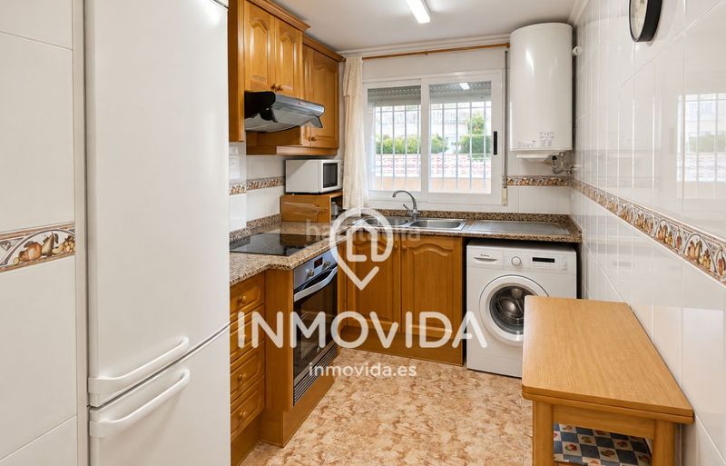 Foto 812702d3-0a72-4115-abbe-042714a3fbc1. Apartament amb aparcament piscina a Miramar