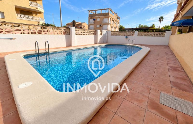 Foto f3655e37-a440-42b6-87df-f441bbc11163. Apartament amb aparcament piscina a Miramar