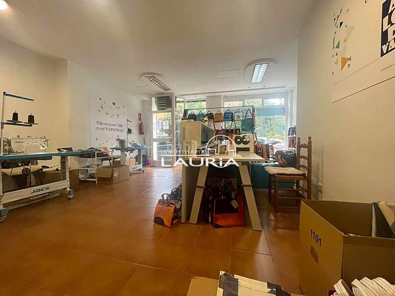 Foto ee65e8c3-f00d-4aea-95db-e141bce76c6c. Local comercial local en venta inversión centro dEl Carmen en Valencia