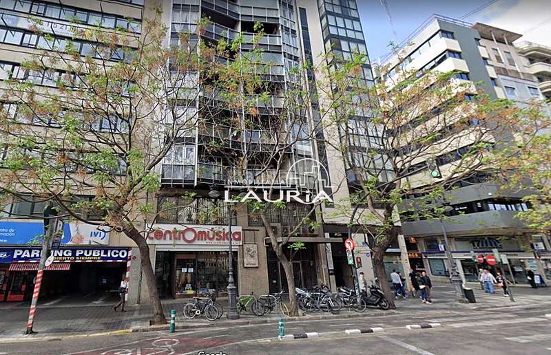 Foto b163c1ab-0aef-4e94-a236-59571574f023. Car parking in La Roqueta Valencia