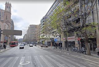 Aparcament cotxe a La Roqueta. Venta garaje centrico guillem de castro