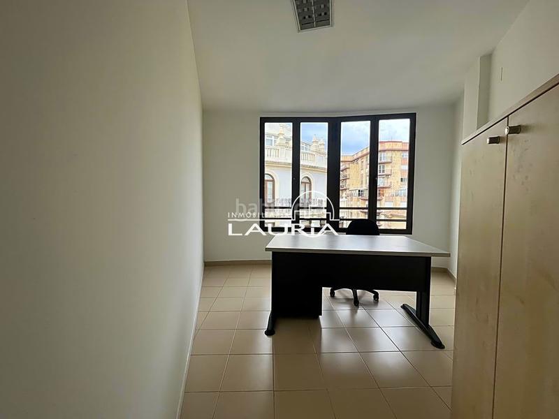 Foto 9e5debe4-41fa-462c-8c02-6284b90e86ad. Location bureau dans Sant Francesc Valencia