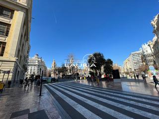 Aparcament cotxe a Sant Francesc. Plaza de garaje  centro ciudad   pascual y genís