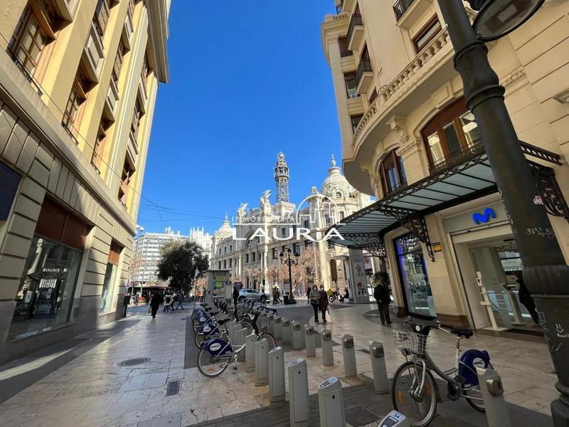 Foto a536c623-ef62-4a4e-b9ba-2b6d7f2d745f. Autoparkplatz in Sant Francesc Valencia