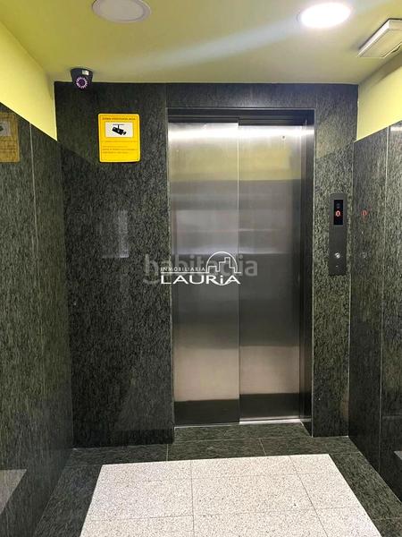 Foto eb9ab640-86c8-46a6-8ce4-da8a85f03904. Car parking in Sant Francesc Valencia