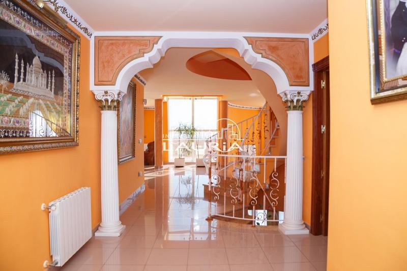 Foto 2c94d491-f2a5-4a9e-a7e3-e5b4c40e723c. Maison avec chauffage parking piscine dans Sierra Perenchiza-Cumbres de Calicanto-Sto Domingo Chiva